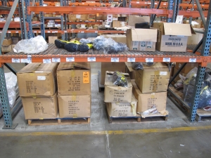 LOT TO INCLUDE: (100+) LARGE QUANTITY OF MISC. RUBBER BOOTS, SIZES 8,9,12,13, AND 14. LOADING & HANDLING FEE $15-4181